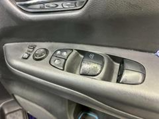 日産 セレナ ハイウェイスター Vセレクションの中古車