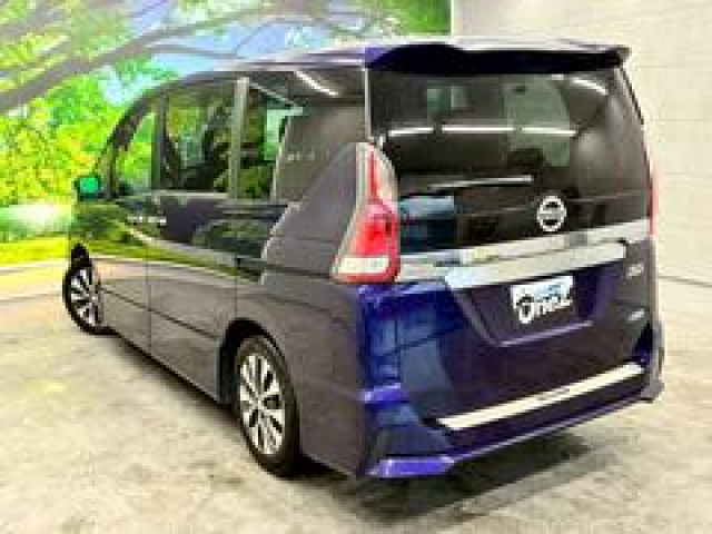 日産 セレナ ハイウェイスター Vセレクションの中古車