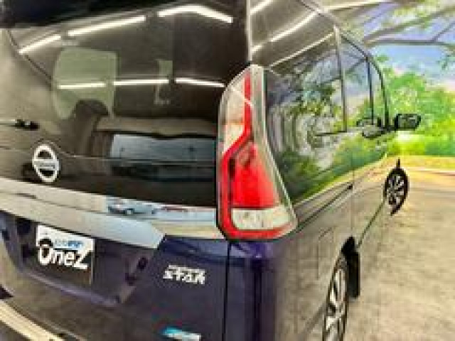 日産 セレナ ハイウェイスター Vセレクションの中古車
