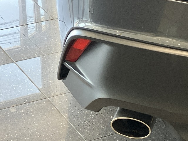 レクサス IS 300h バージョンLの中古車