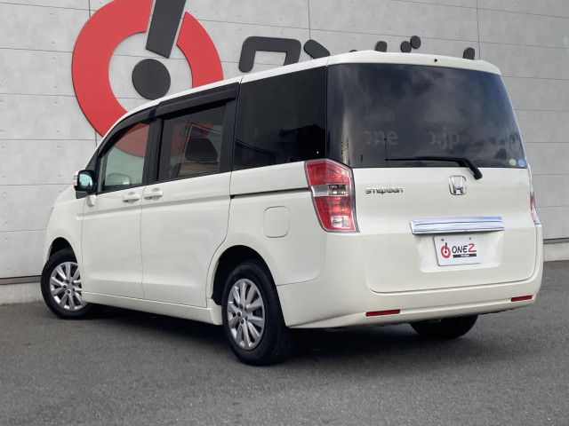 ホンダ ステップワゴン 2.0 Gの中古車