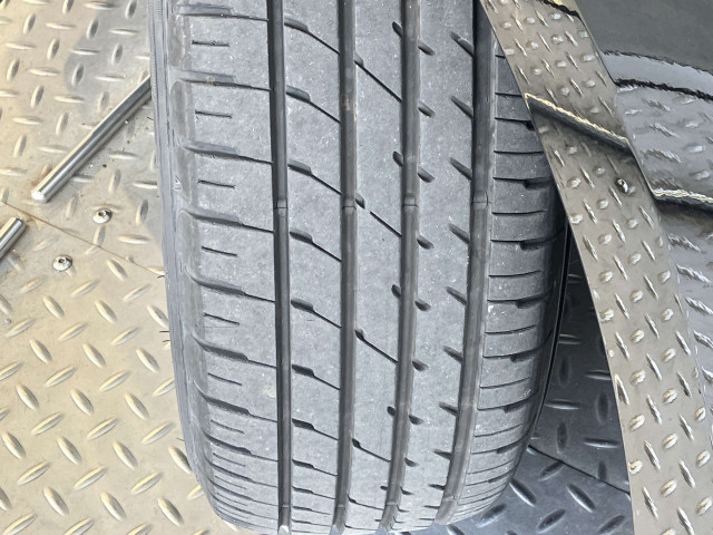 トヨタ ヴェルファイア ハイブリッド 2.5 X E-Four 4WDの中古車