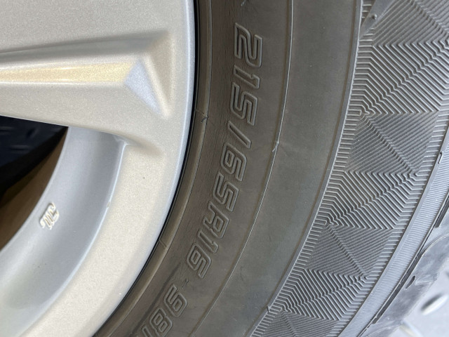 トヨタ ヴェルファイア ハイブリッド 2.5 X E-Four 4WDの中古車