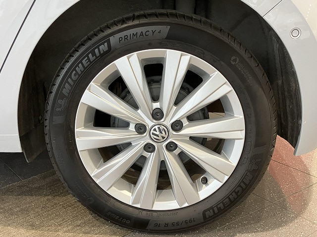 フォルクスワーゲン ポロ TSI ハイラインの中古車