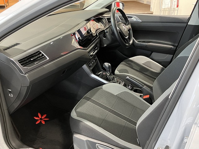 フォルクスワーゲン ポロ TSI ハイラインの中古車