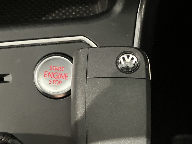 フォルクスワーゲン ポロ TSI ハイラインの中古車