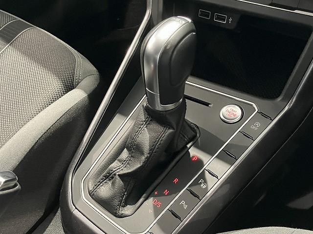 フォルクスワーゲン ポロ TSI ハイラインの中古車