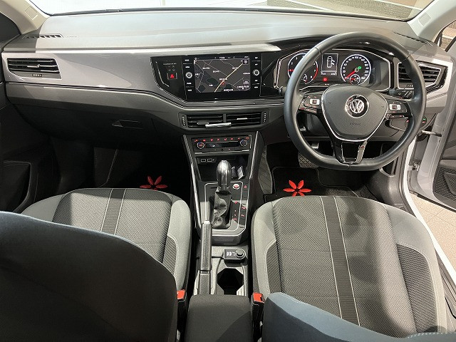 フォルクスワーゲン ポロ TSI ハイラインの中古車