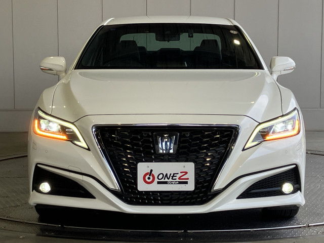 トヨタ クラウン ハイブリッド 2.5 Gの中古車