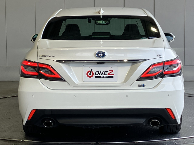 トヨタ クラウン ハイブリッド 2.5 Gの中古車
