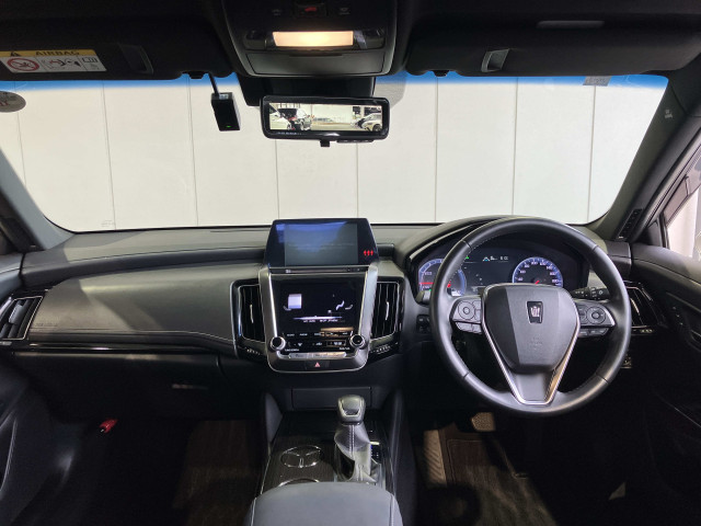 トヨタ クラウン ハイブリッド 2.5 Gの中古車