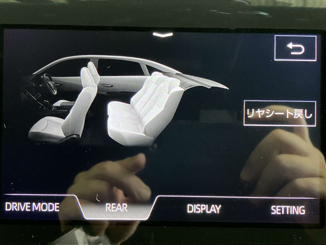 トヨタ クラウン ハイブリッド 2.5 Gの中古車