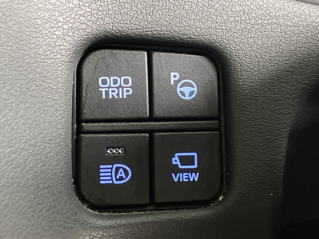 トヨタ クラウン ハイブリッド 2.5 Gの中古車