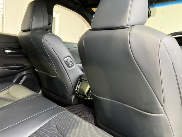 トヨタ クラウン ハイブリッド 2.5 Gの中古車