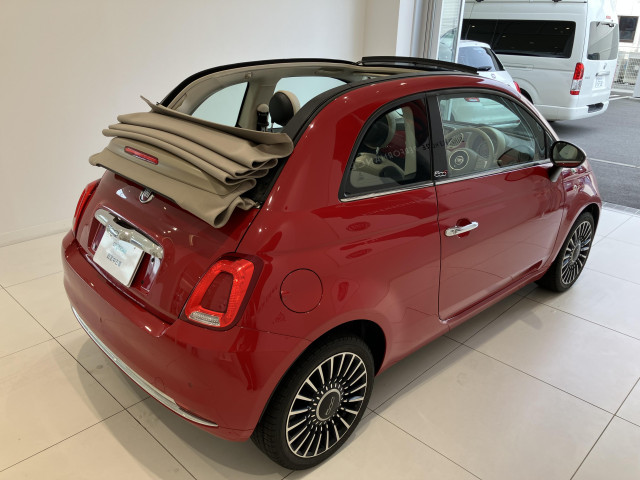 フィアット 500C ツインエア ラウンジの中古車