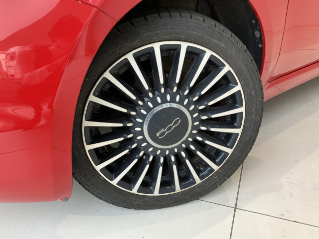 フィアット 500C ツインエア ラウンジの中古車