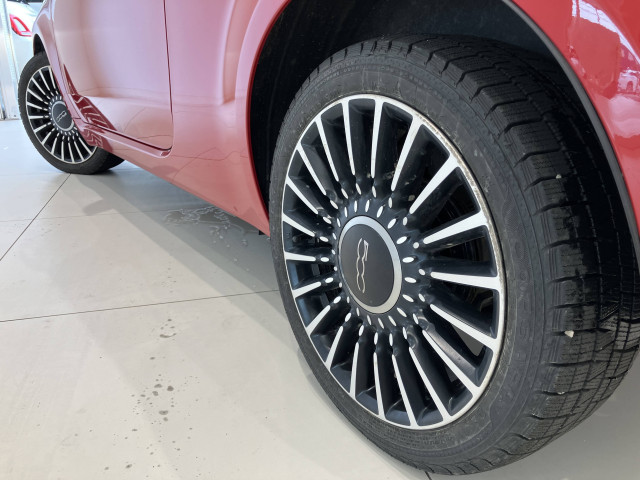 フィアット 500C ツインエア ラウンジの中古車