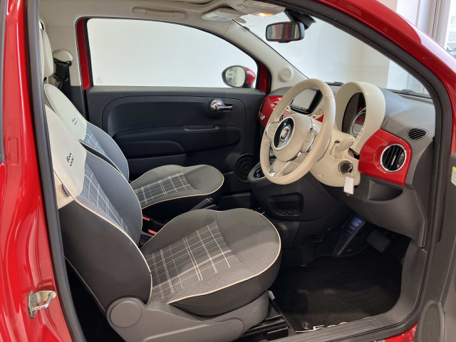 フィアット 500C ツインエア ラウンジの中古車