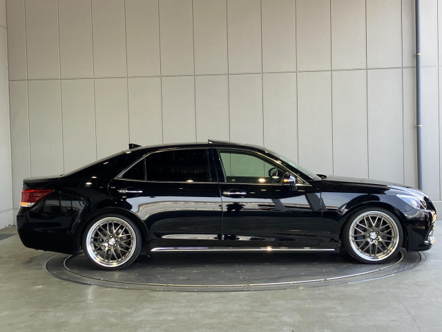 トヨタ クラウンマジェスタ 3.5 Fバージョンの中古車