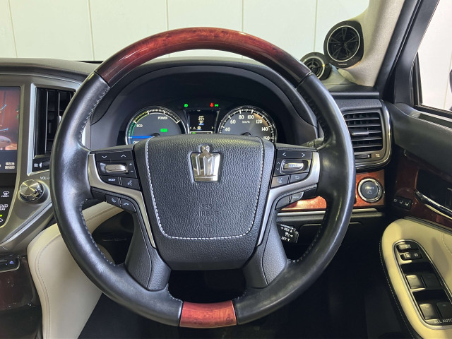 トヨタ クラウンマジェスタ 3.5 Fバージョンの中古車