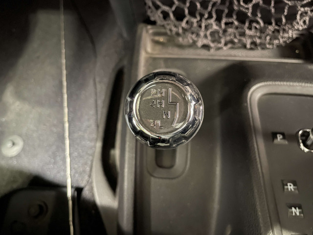 ジープ ラングラー アンリミテッド バックカントリー エディション 4WDの中古車