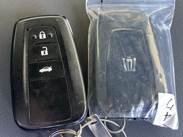 トヨタ クラウン ハイブリッド 2.5 RSの中古車
