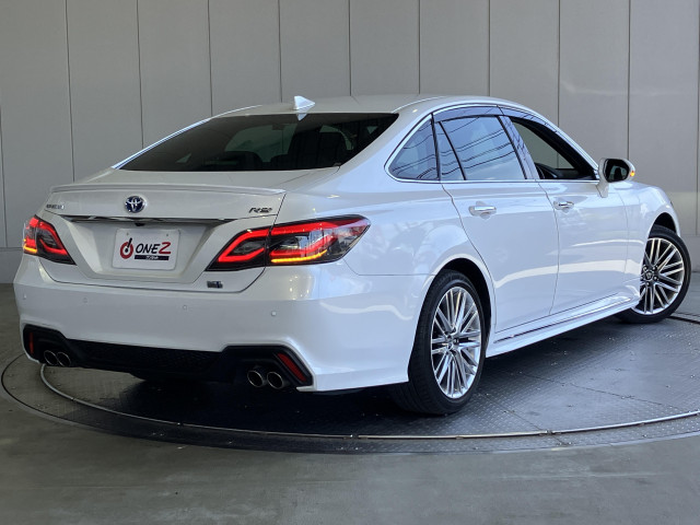 トヨタ クラウン ハイブリッド 2.5 RSの中古車