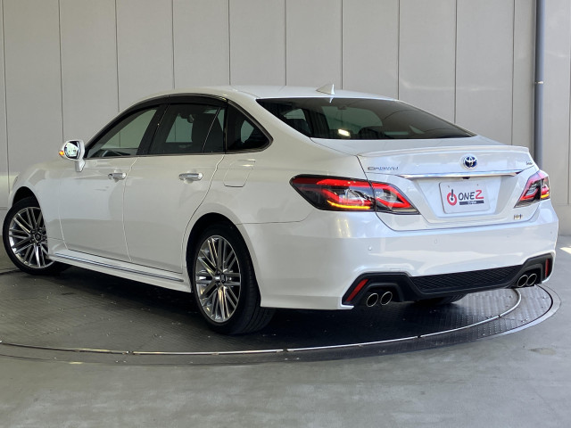 トヨタ クラウン ハイブリッド 2.5 RSの中古車