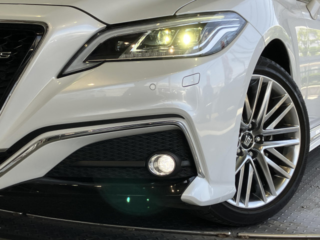 トヨタ クラウン ハイブリッド 2.5 RSの中古車