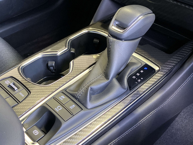 トヨタ クラウン ハイブリッド 2.5 RSの中古車