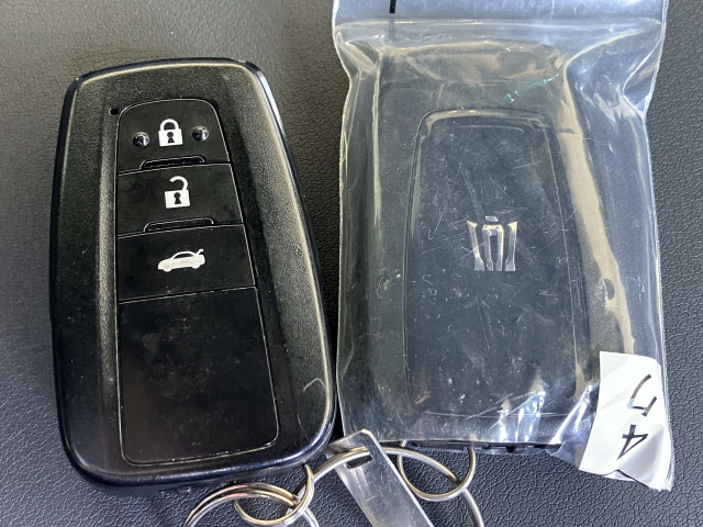 トヨタ クラウン ハイブリッド 2.5 RSの中古車