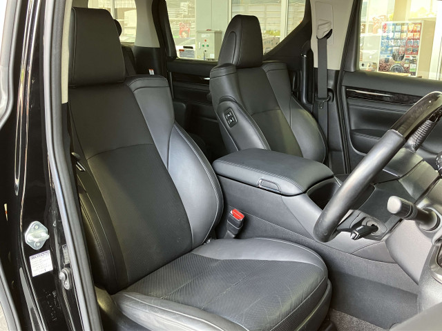 トヨタ アルファード 2.5 S Cパッケージの中古車