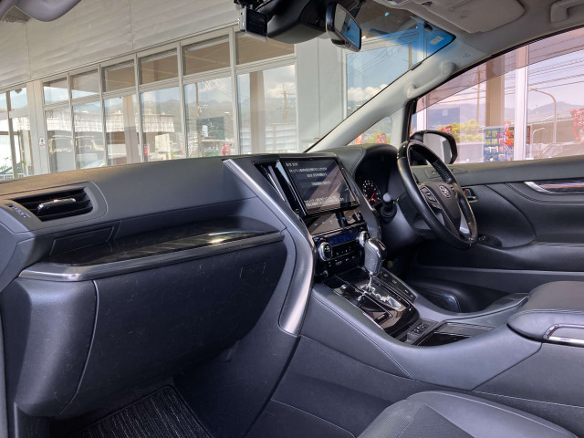 トヨタ アルファード 2.5 S Cパッケージの中古車