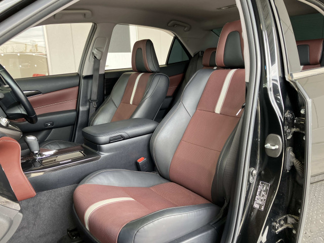 トヨタ クラウンアスリートハイブリッド ハイブリッド 2.5 S ブラックスタイルの中古車