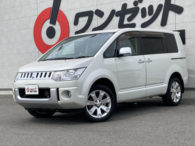 三菱 デリカD:5 2.2 シャモニー ディーゼルターボ 4WDの中古車
