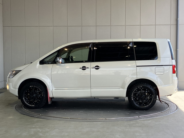 三菱 デリカD:5 2.2 D パワーパッケージ ディーゼルターボ 4WDの中古車