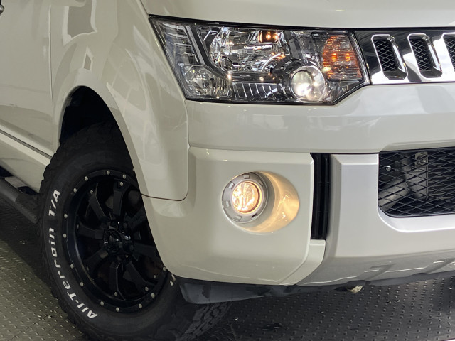 三菱 デリカD:5 2.2 D パワーパッケージ ディーゼルターボ 4WDの中古車