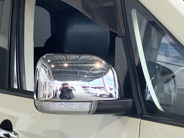 三菱 デリカD:5 2.2 D パワーパッケージ ディーゼルターボ 4WDの中古車