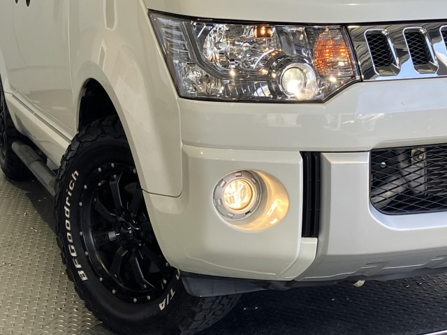 三菱 デリカD:5 2.2 D パワーパッケージ ディーゼルターボ 4WDの中古車