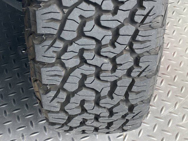 三菱 デリカD:5 2.2 D パワーパッケージ ディーゼルターボ 4WDの中古車