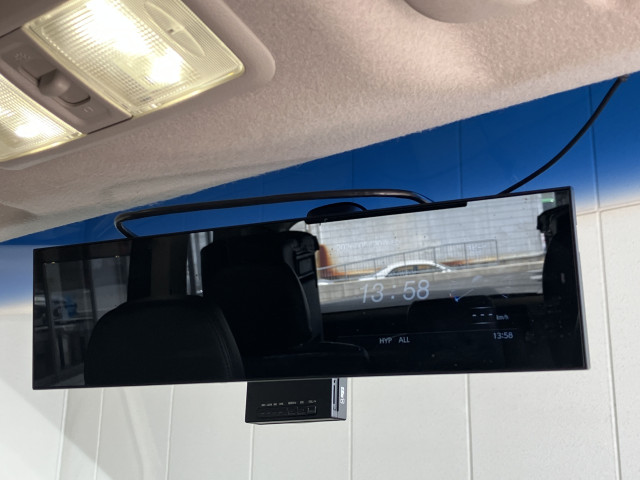 三菱 デリカD:5 2.2 D パワーパッケージ ディーゼルターボ 4WDの中古車