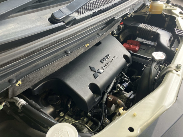 三菱 デリカD:5 2.2 D パワーパッケージ ディーゼルターボ 4WDの中古車