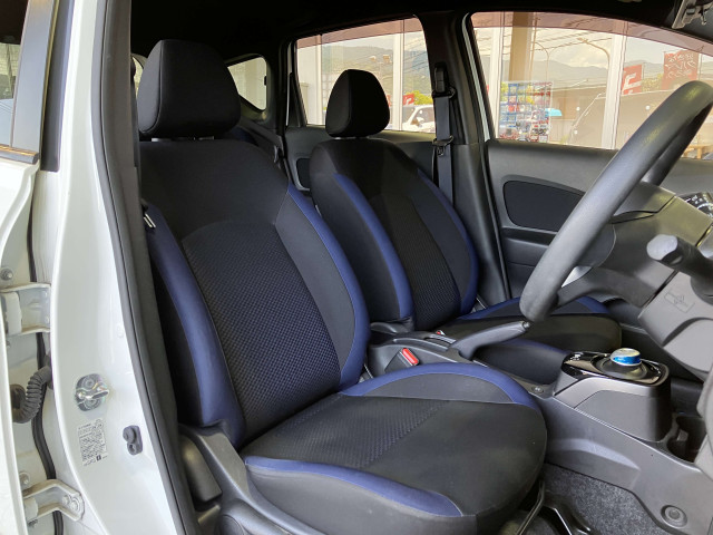 日産 ノート 1.2 e-POWER X ブラックアローの中古車