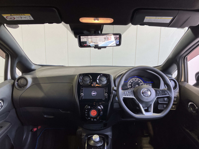 日産 ノート 1.2 e-POWER X ブラックアローの中古車