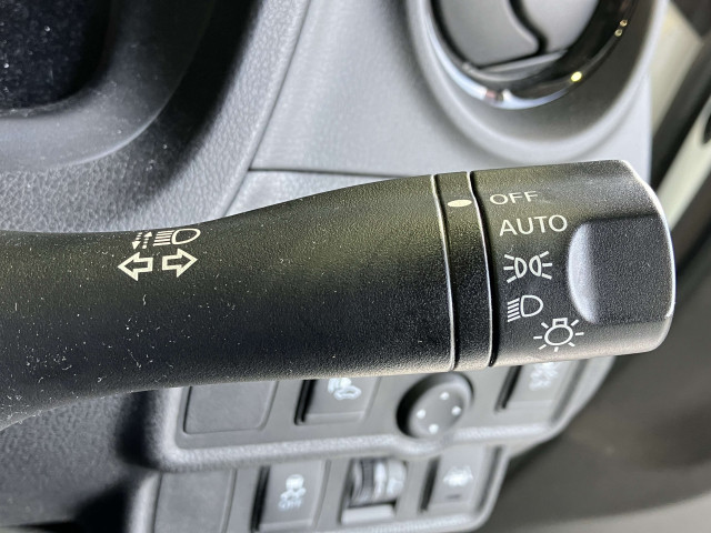 日産 ノート 1.2 e-POWER X ブラックアローの中古車