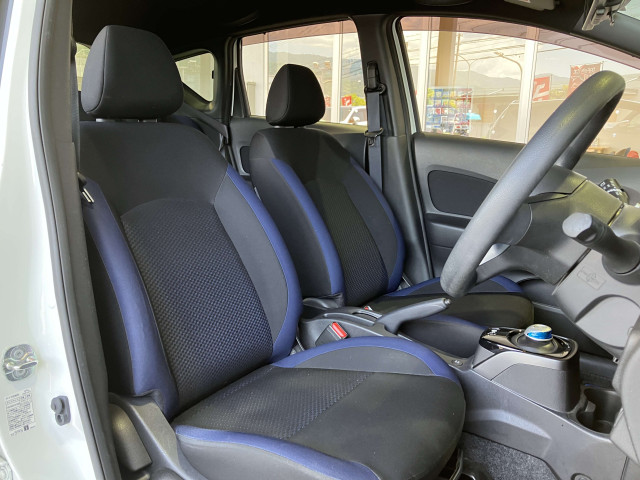 日産 ノート 1.2 e-POWER X ブラックアローの中古車