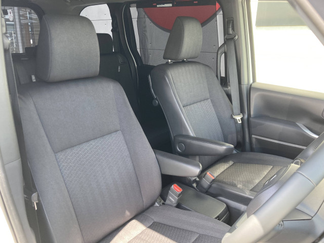 スズキ ランディ 2.0 Gの中古車