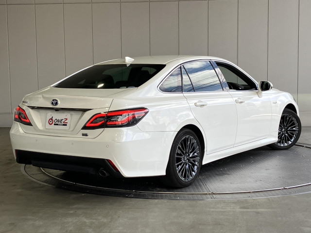 トヨタ クラウン ハイブリッド 2.5 S スポーツ スタイルの中古車