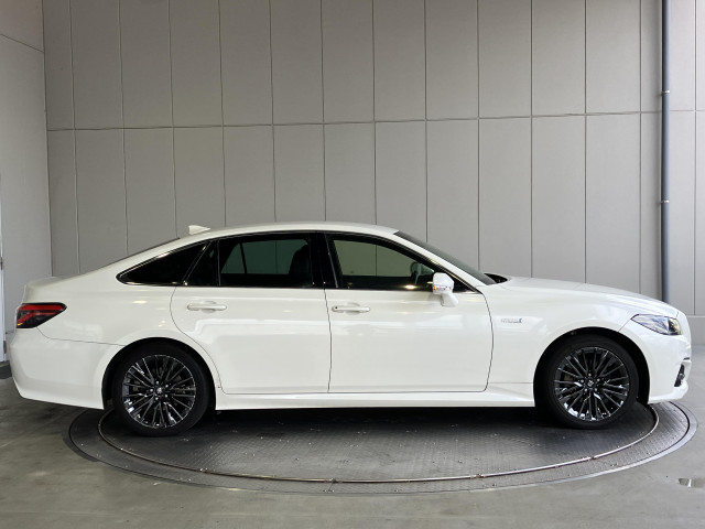 トヨタ クラウン ハイブリッド 2.5 S スポーツ スタイルの中古車