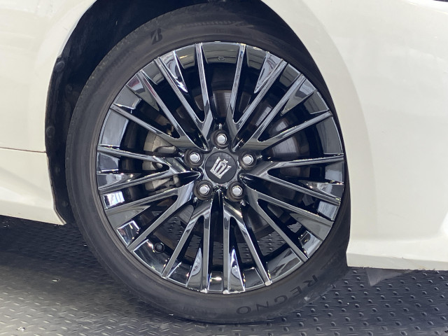 トヨタ クラウン ハイブリッド 2.5 S スポーツ スタイルの中古車